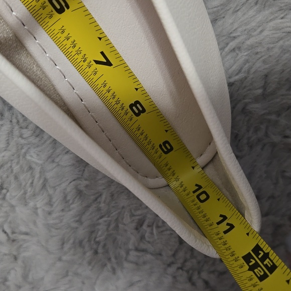 White Mary Janes flat shoes - Picture 12 of 12